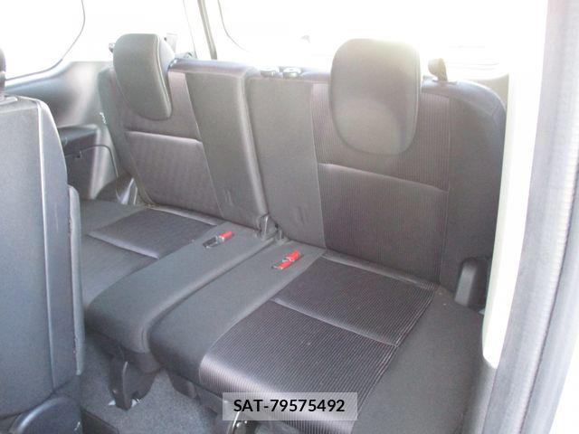 Nissan SERENA 2018-08 8355572-12