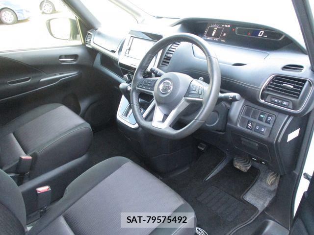 Nissan SERENA 2018-08 8355572-14