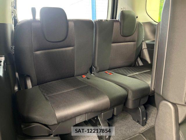 Nissan SERENA 2018-01 8355567-9