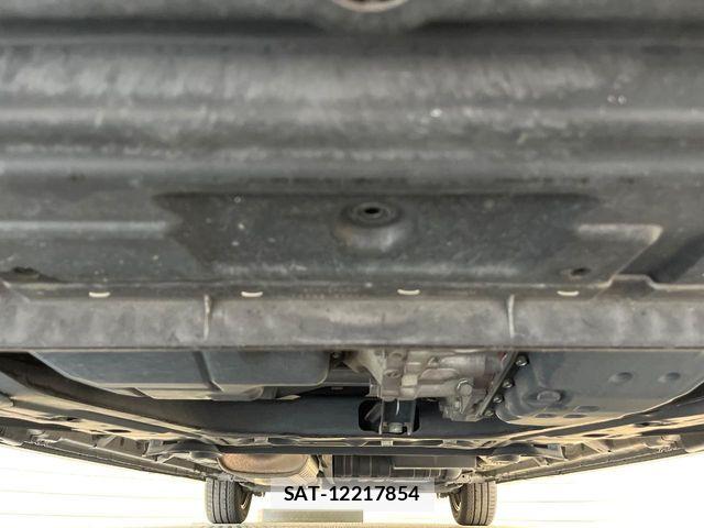Nissan SERENA 2018-01 8355567-18