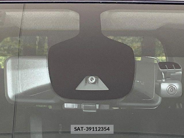 Nissan SERENA 2021-11 8355565-5
