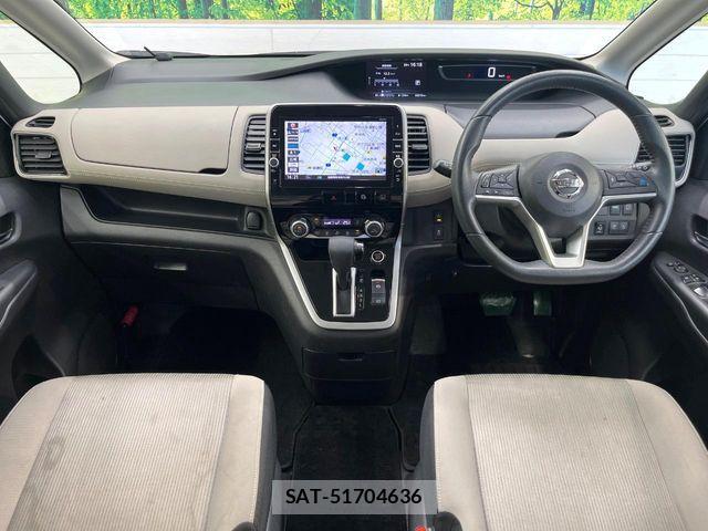 Nissan SERENA 2017-02 8355573-1