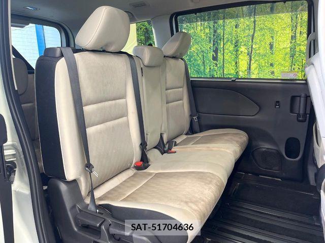 Nissan SERENA 2017-02 8355573-8