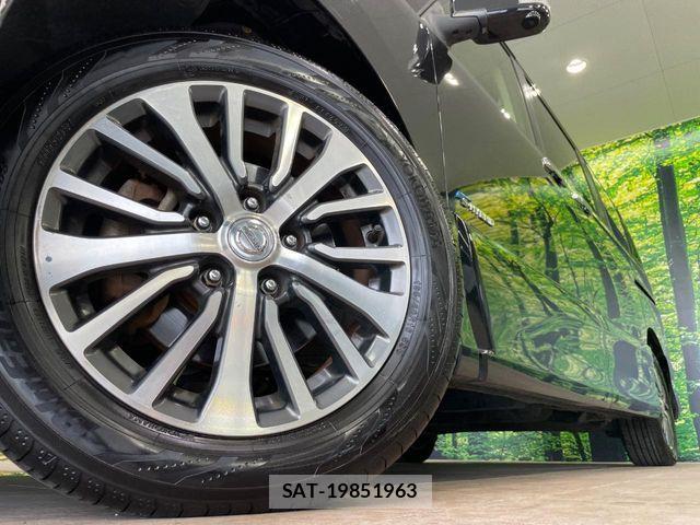 Nissan SERENA 2014-01 8355579-13