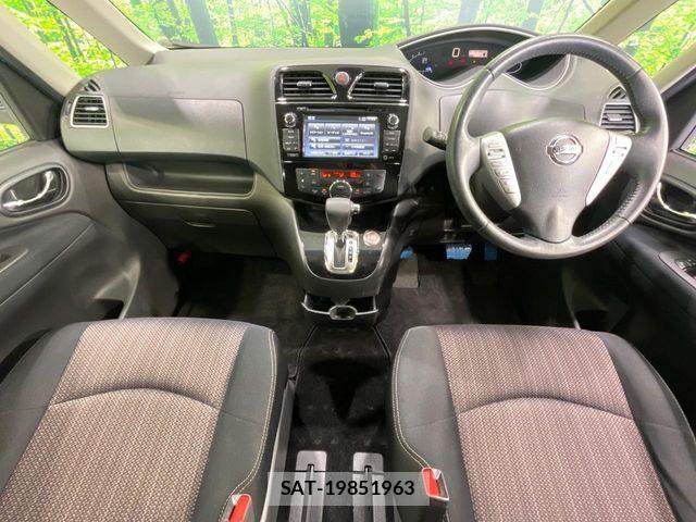 Nissan SERENA 2014-01 8355579-1