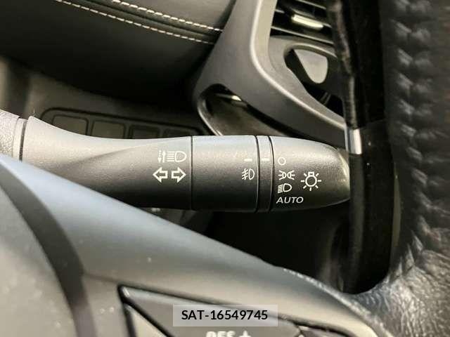 Nissan SERENA 2018-03 8355578-9