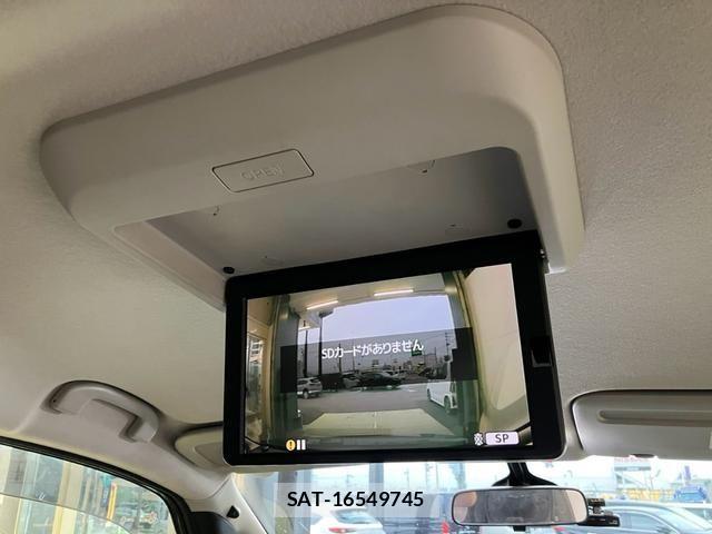 Nissan SERENA 2018-03 8355578-1
