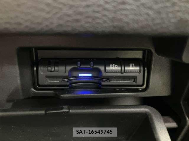 Nissan SERENA 2018-03 8355578-4