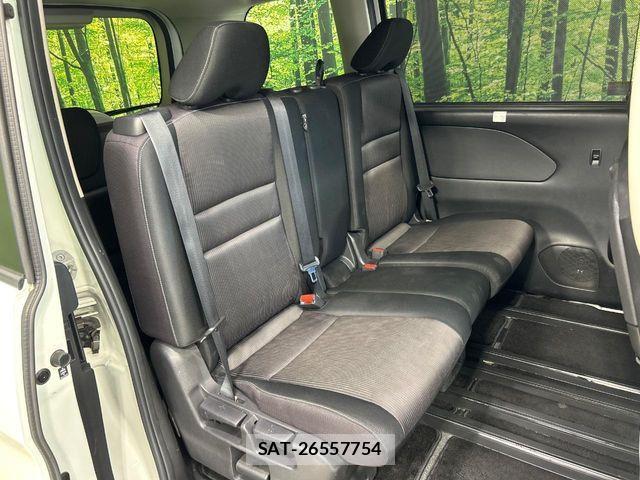 Nissan SERENA 2017-06 8355575-10