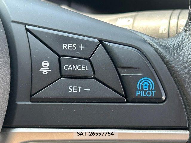 Nissan SERENA 2017-06 8355575-4