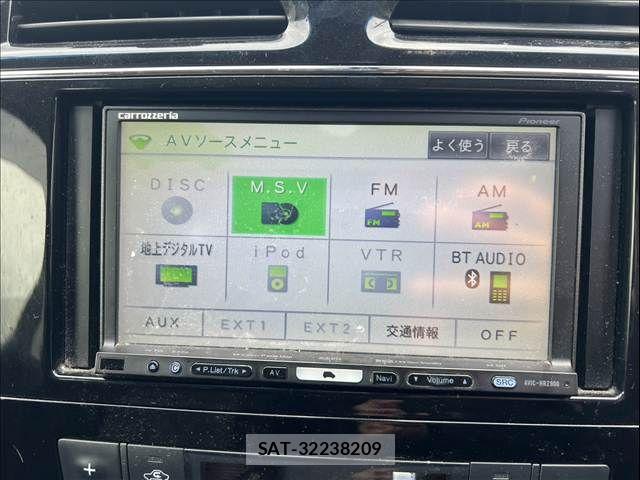 Nissan SERENA 2016-02 8355584-18