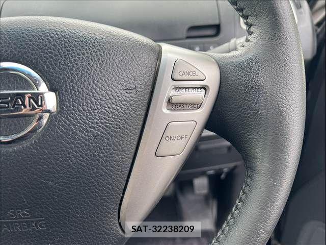 Nissan SERENA 2016-02 8355584-23