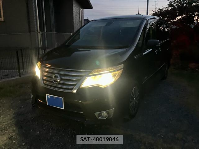 Nissan SERENA 2014-01 8368654-0