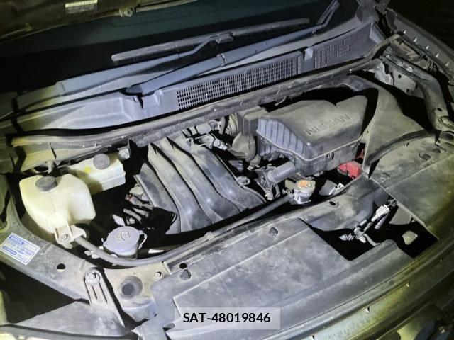 Nissan SERENA 2014-01 8368654-21