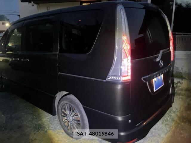 Nissan SERENA 2014-01 8368654-3