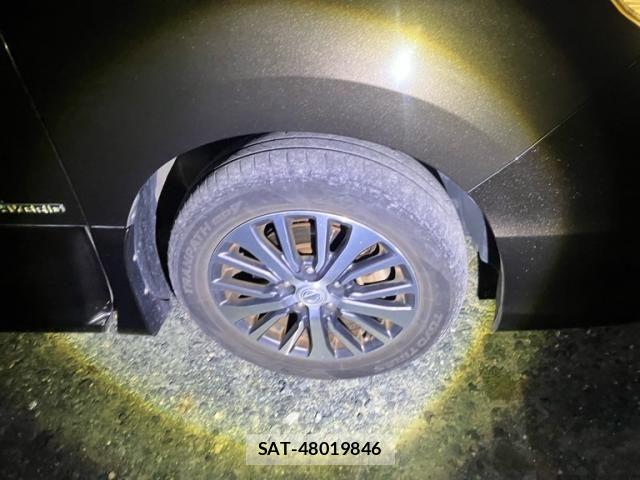 Nissan SERENA 2014-01 8368654-5