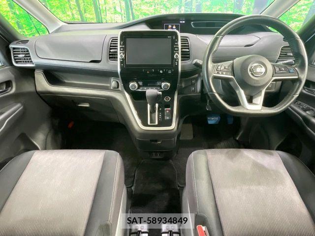 Nissan SERENA 2017-08 8368618-1