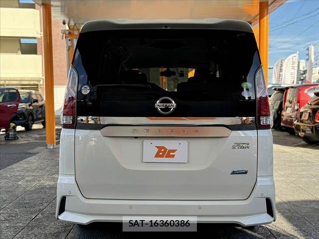 Nissan SERENA 2016-09 8368636-13