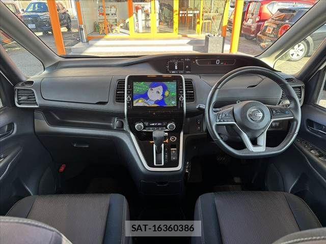 Nissan SERENA 2016-09 8368636-1
