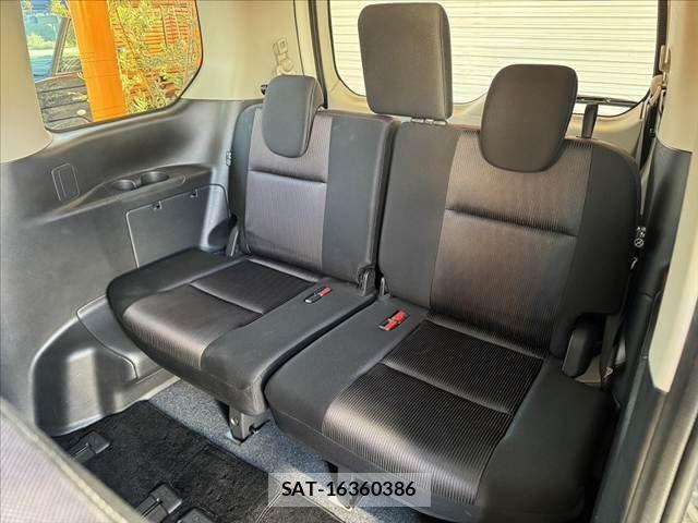 Nissan SERENA 2016-09 8368636-19