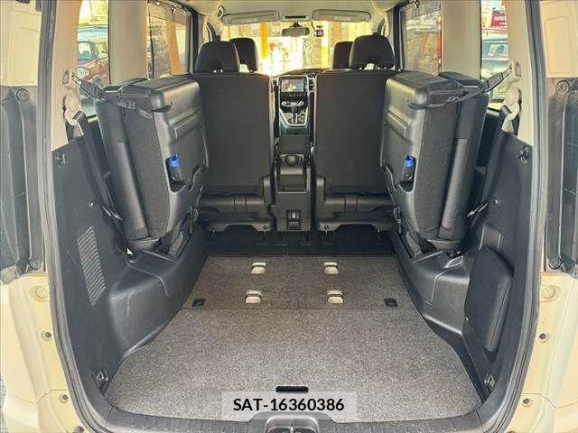 Nissan SERENA 2016-09 8368636-21