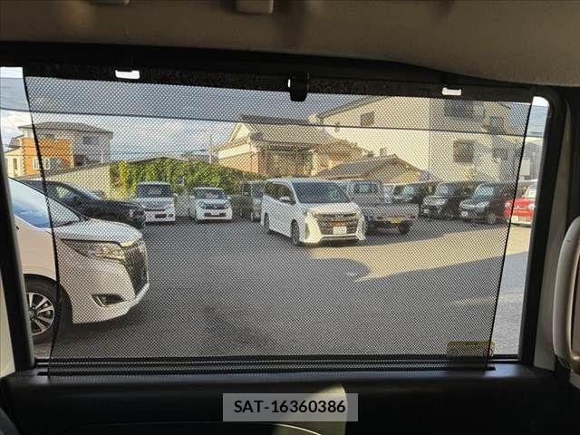 Nissan SERENA 2016-09 8368636-22