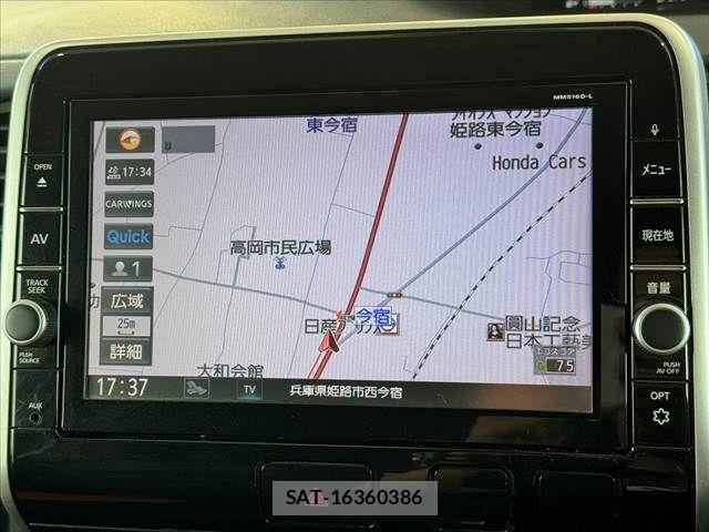 Nissan SERENA 2016-09 8368636-2