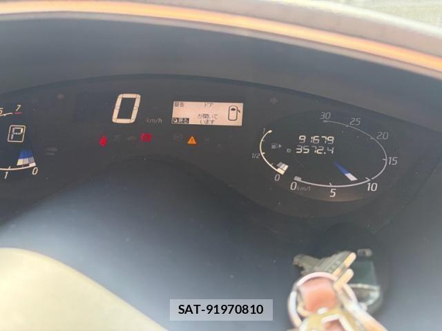 Nissan SERENA 2014-06 8368638-9