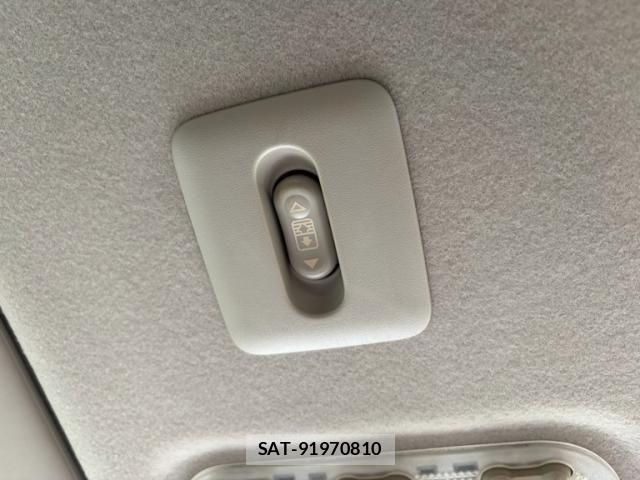 Nissan SERENA 2014-06 8368638-14