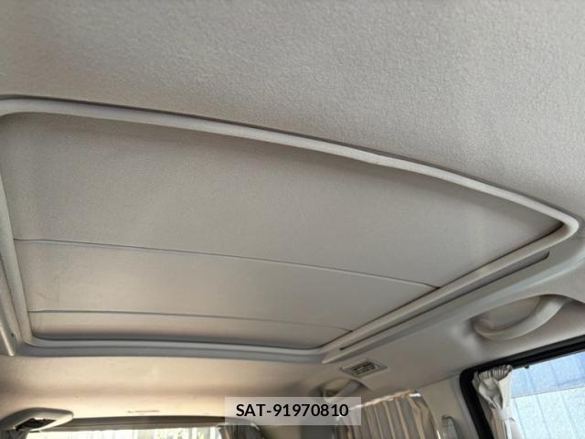 Nissan SERENA 2014-06 8368638-15