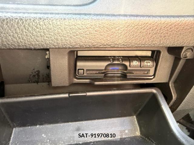 Nissan SERENA 2014-06 8368638-16