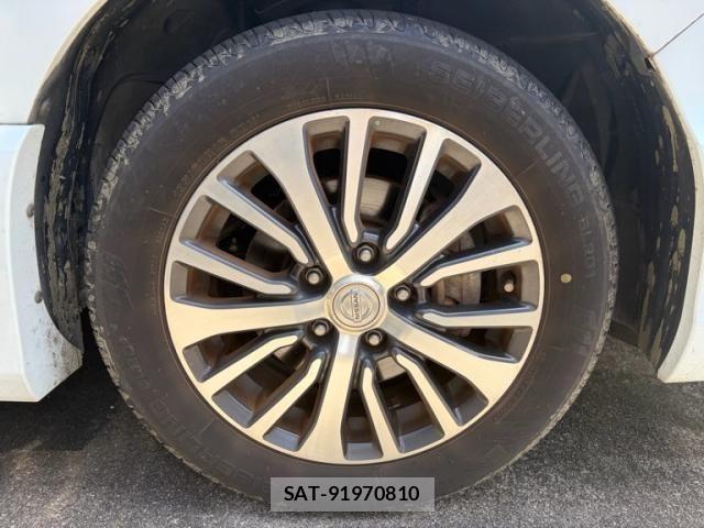 Nissan SERENA 2014-06 8368638-4