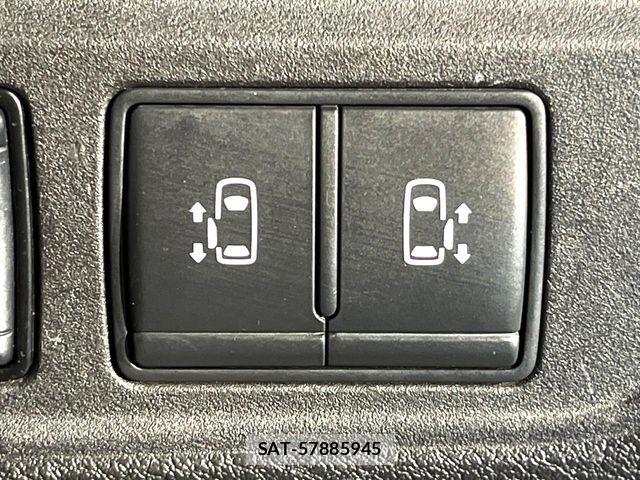 Nissan SERENA 2021-10 8368610-6