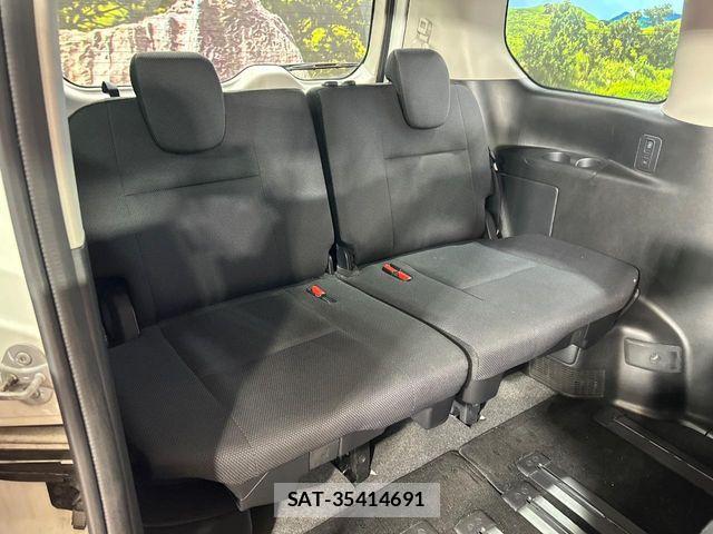 Nissan SERENA 2018-03 8368637-9