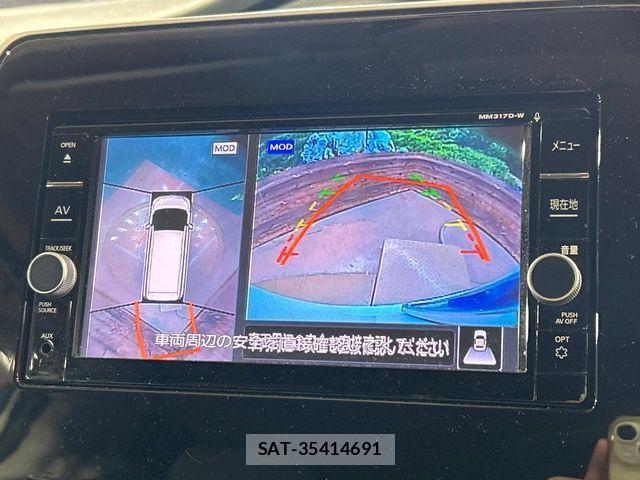 Nissan SERENA 2018-03 8368637-3