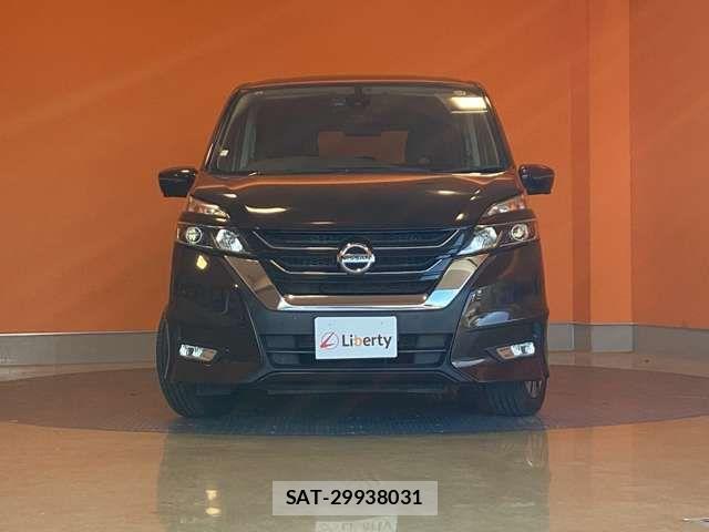 Nissan SERENA 2017-10 8368620-7