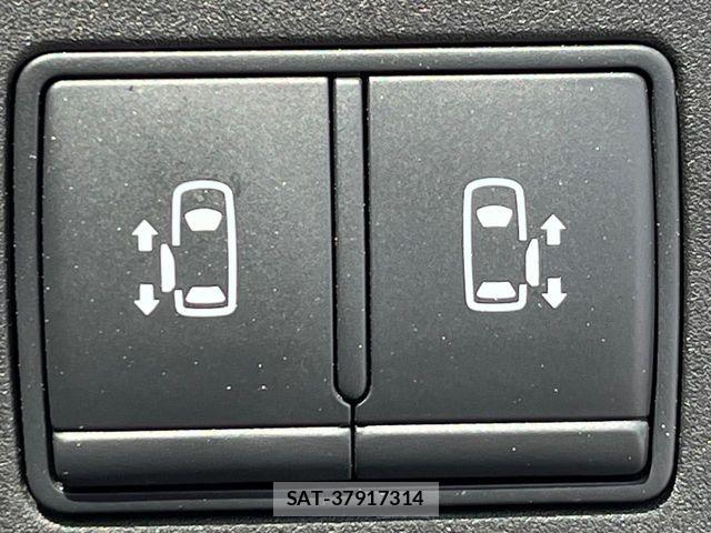 Nissan SERENA 2019-09 8368609-5