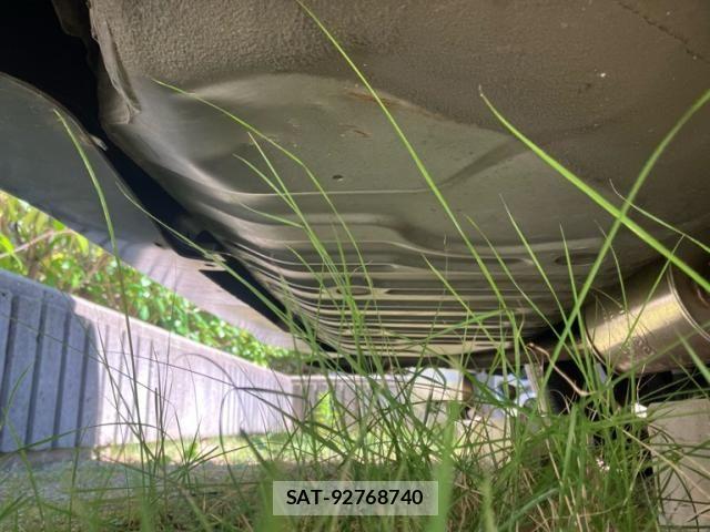 Nissan SERENA 2013-08 8368653-17