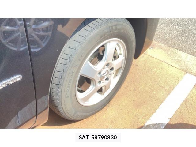 Nissan SERENA 2013-11 8368630-9