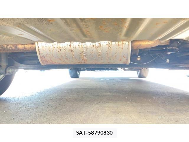 Nissan SERENA 2013-11 8368630-10
