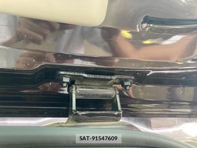 Nissan SERENA 2013-11 8368651-10
