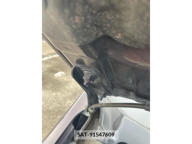 Nissan SERENA 2013-11 8368651-13
