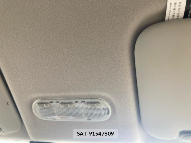 Nissan SERENA 2013-11 8368651-24