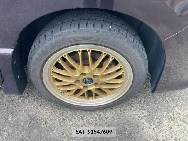 Nissan SERENA 2013-11 8368651-4