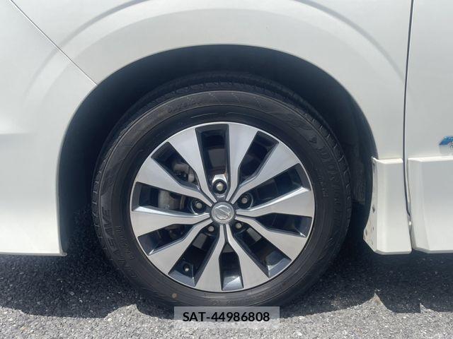 Nissan SERENA 2017-01 8368623-10