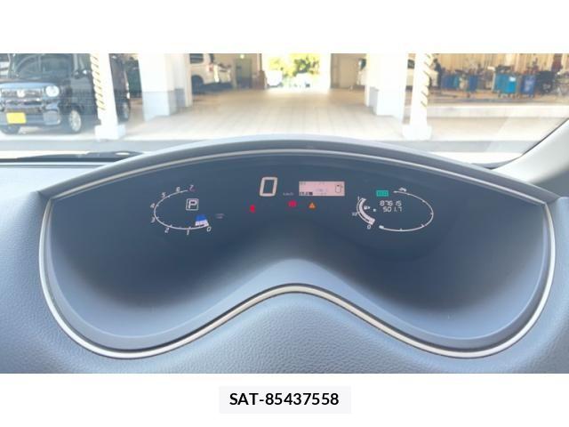 Nissan SERENA 2012-10 8368649-4