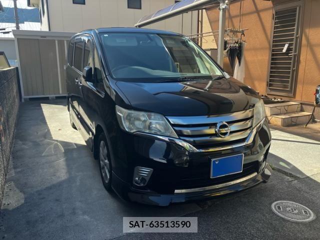 Nissan SERENA 2013-09 8368656-1
