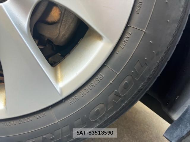 Nissan SERENA 2013-09 8368656-3
