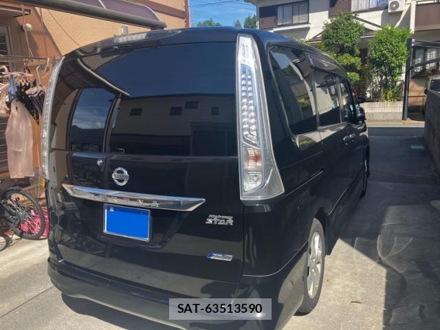 Nissan SERENA 2013-09 8368656-4