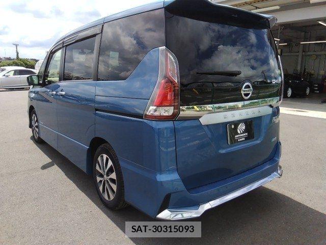 Nissan SERENA 2018-01 8368628-17